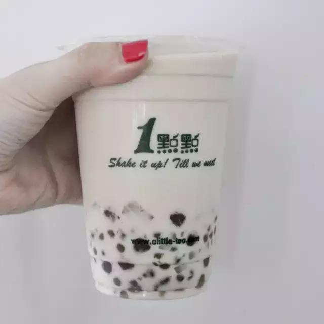 喝遍所有地方的拿铁,喝遍所有奶茶