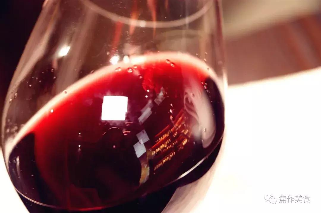 终于有家专门做保真原瓶进口的红酒行啦！188元新年礼包免费送哦