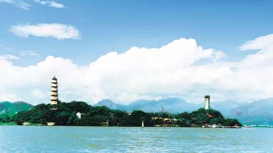 “山水诗之旅”到底是怎样的一场旅行？为什么吸引这么多大咖前往探秘？