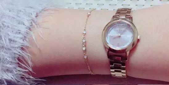 这些百元级的日韩饰品,IU、高俊熙、石原里美都在爱