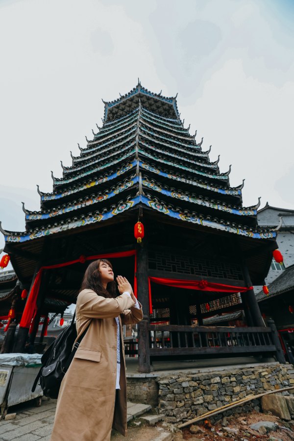 跟着圣玉去旅行，做一个水姑娘