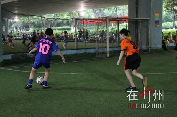 柳州中小学生足球联赛官网,柳州足球小孩比赛视频