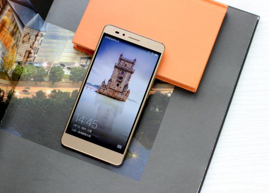 千元机荣耀畅享哪个质量好,7年前的荣耀畅玩5x