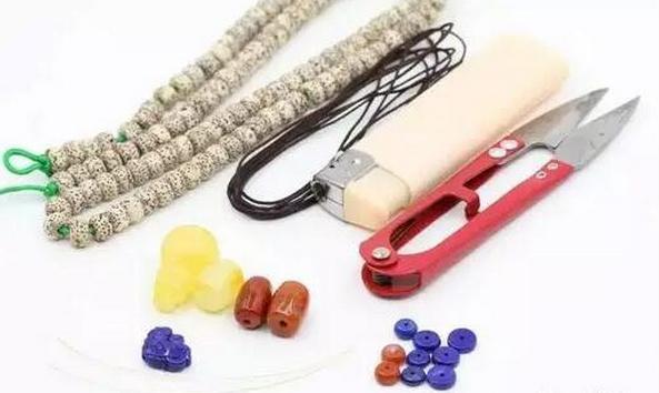 108颗佛珠怎么穿得快,108颗佛珠的盘法