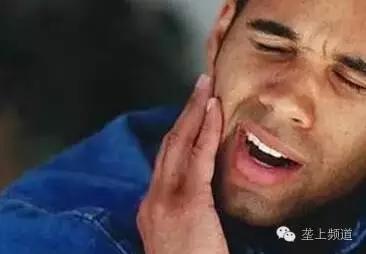 脸上长痘痘可以用醋洗脸吗,用醋洗面会长痘