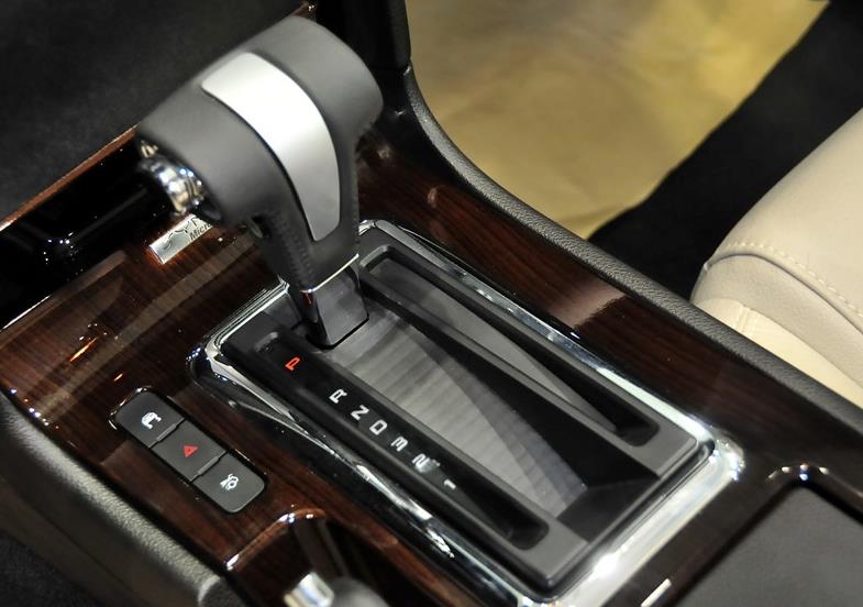 很少见的敞篷版劳斯莱斯太好看了,劳斯莱斯hyperion双座敞篷车