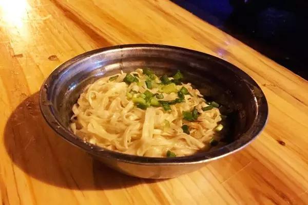 红红火火的欢乐颂你追了吗?没有跌宕的人生至少有一个起伏的胃