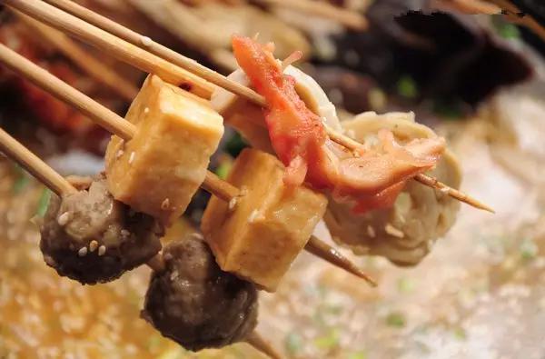 西安最好吃的冷热串串,西安人气最旺的冷锅串串