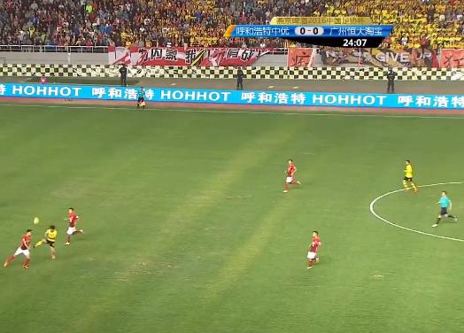 足协杯决赛山东泰山vs申花主裁,足协杯决赛裁判是否有误判的嫌疑