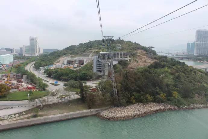 妈妈咪咪嘉年华的欢乐体验和香港郊区的生态怡然之旅