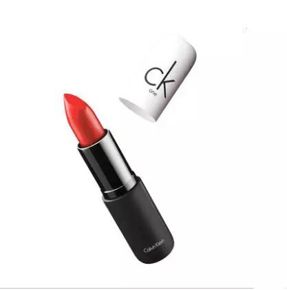 挑一款女王气Max的大红色的唇膏！