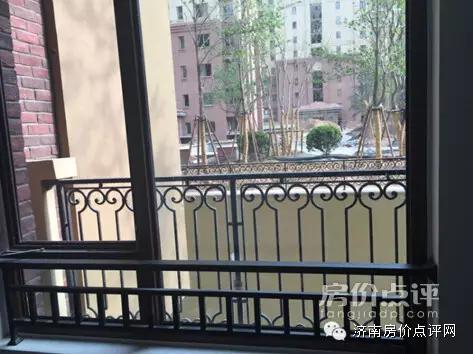 分析师走进蓝石大溪地，帮你收房