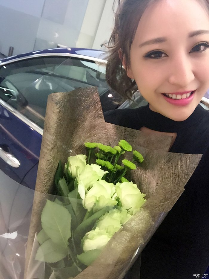 女车主提车兰博基尼,美女提车玛莎拉蒂