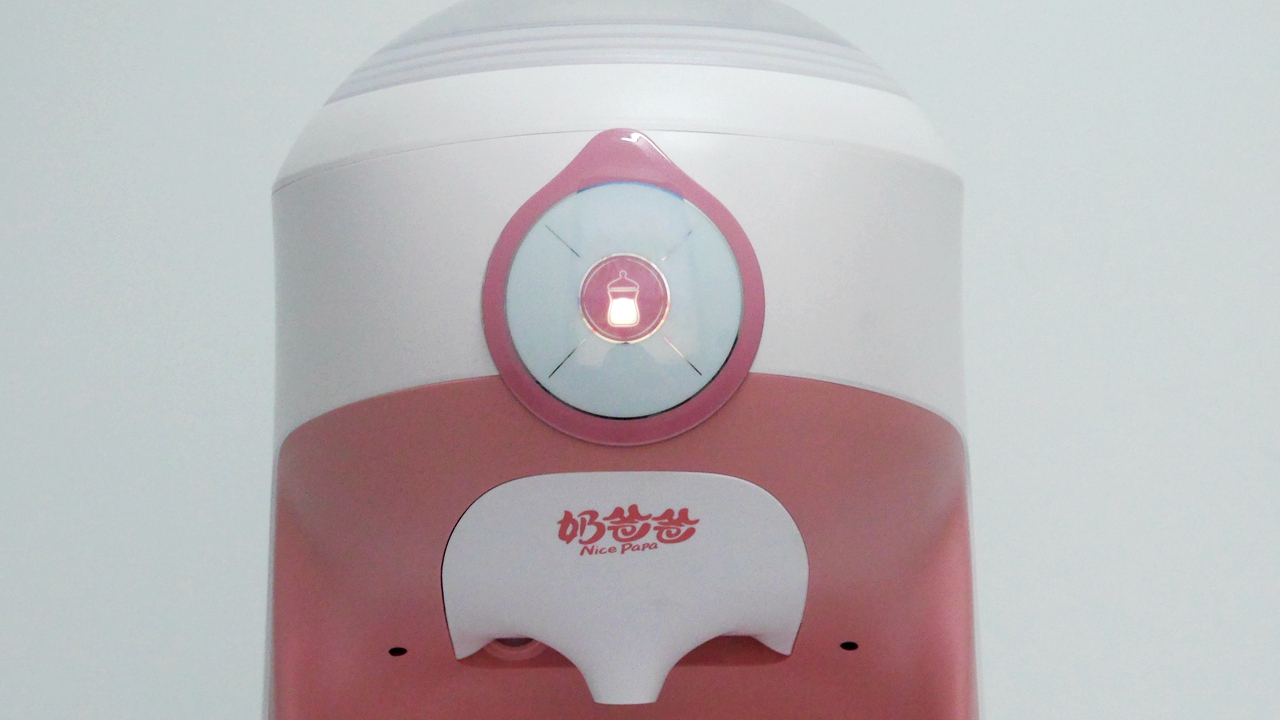 新妈妈冲奶粉的正确方法,新手爸妈正确冲奶