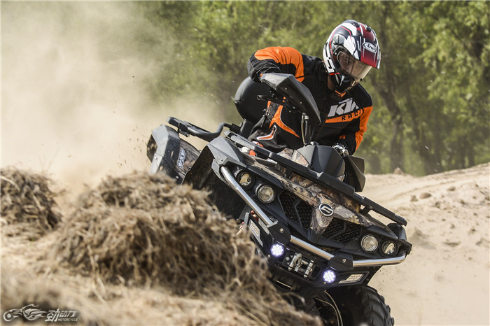 春风550试驾视频,春风550s测评