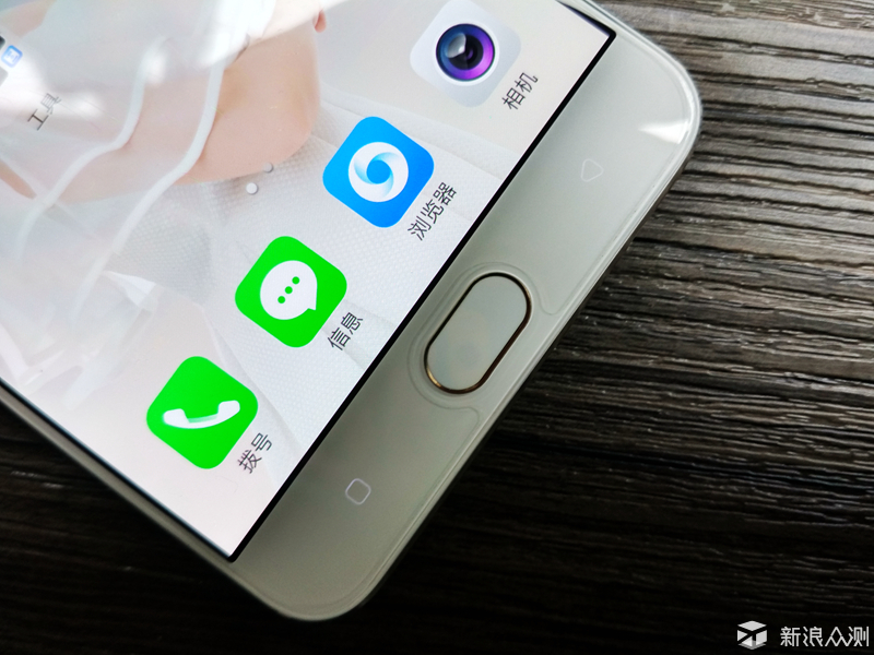 oppor9还值不值得入手,oppoa72值不值得买