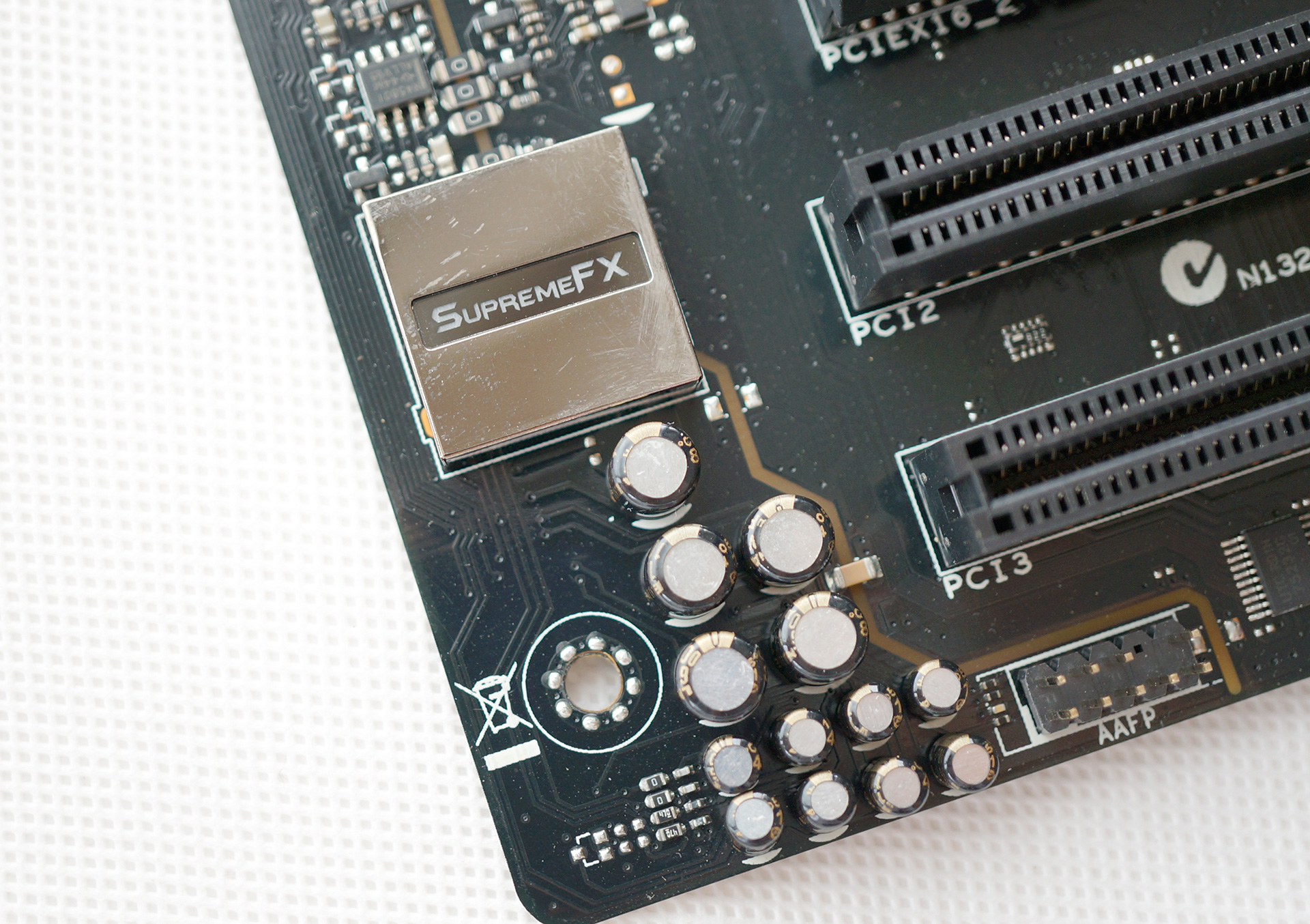 华硕rog8游戏测评,最便宜的华硕rog纯血主板测评