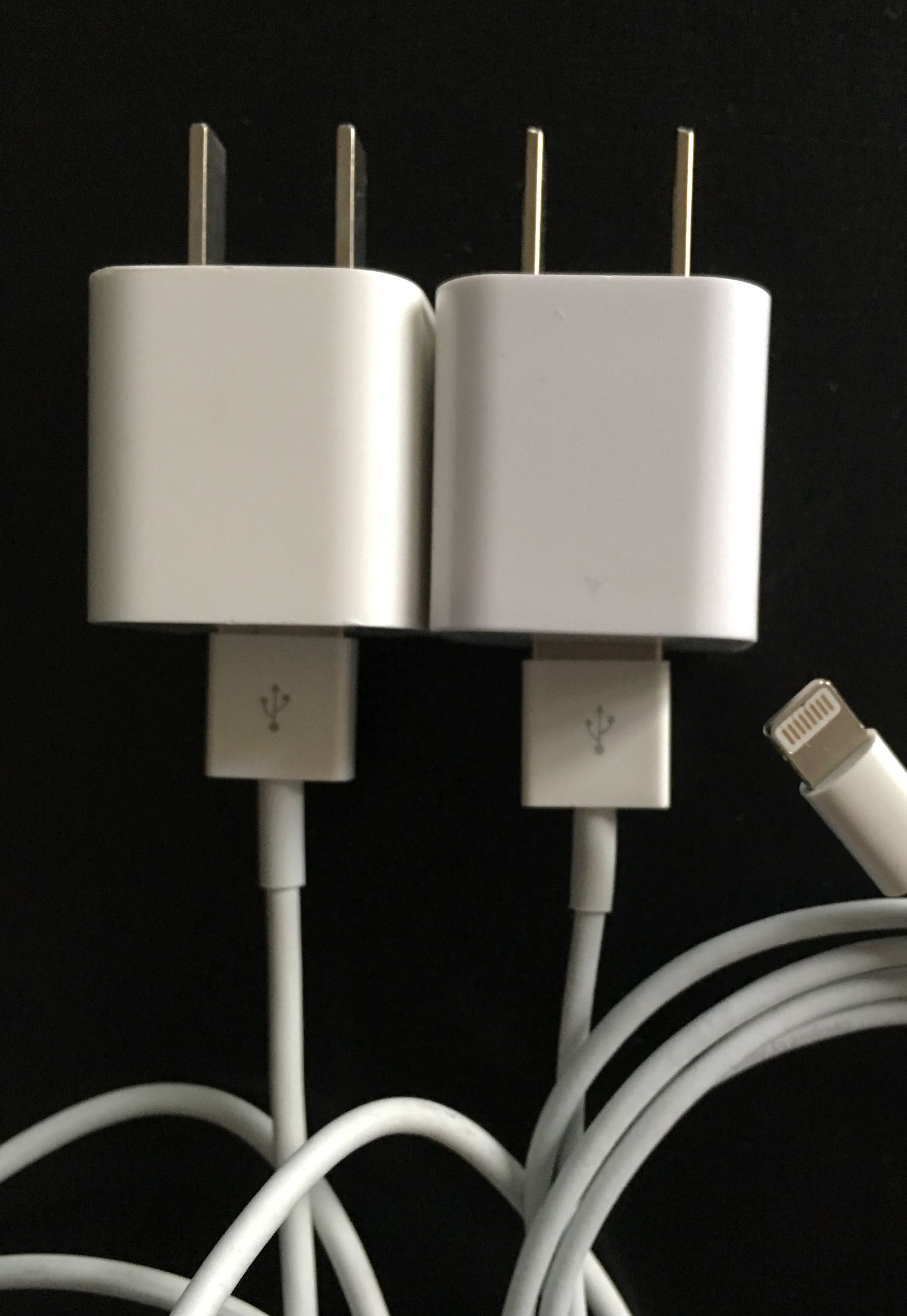 批发苹果充电器,正品苹果充电器和仿品