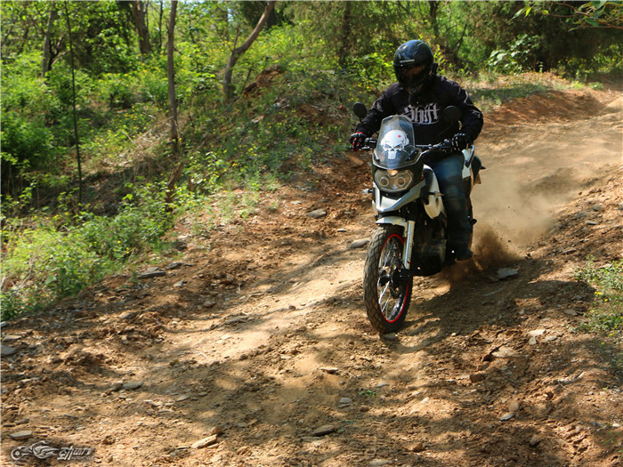 鑫源普版x5与旅行版x5区别,鑫源x5和xy400gy