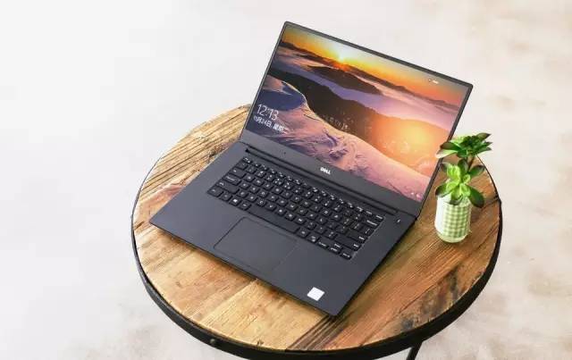 让其他笔记本黯然失色，戴尔XPS15体验