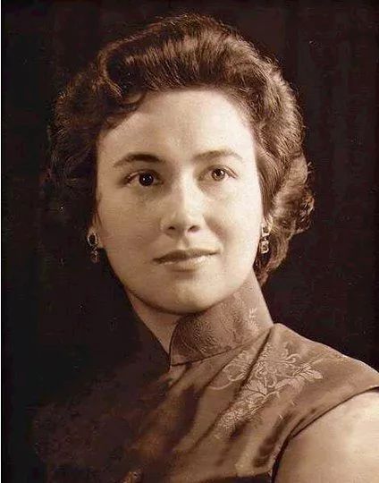 争宠*爱夺**抢家产，一门四房十七子的赌王一家堪比后宫甄嬛传！