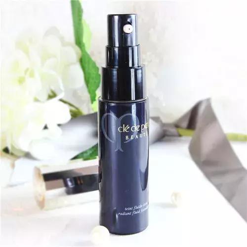 今年最火不脱妆粉底液第一名,2020最火干皮粉底排名