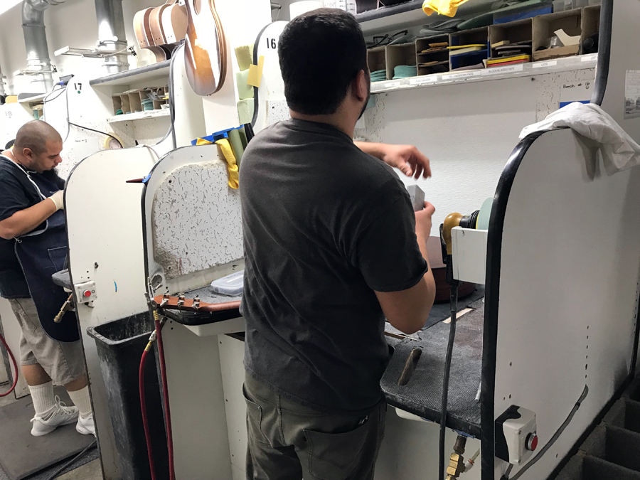 吉他中国专访视频,taylor吉他全系列