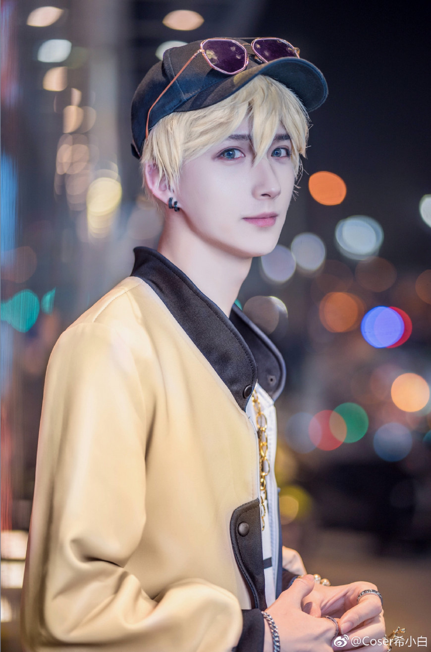 coser希小白和沈辞关系,恋与制作人周棋洛场景探索