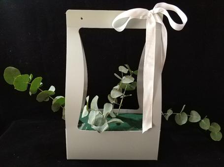 长方形插花篮教程新手入门,初学手提花篮的视频教程