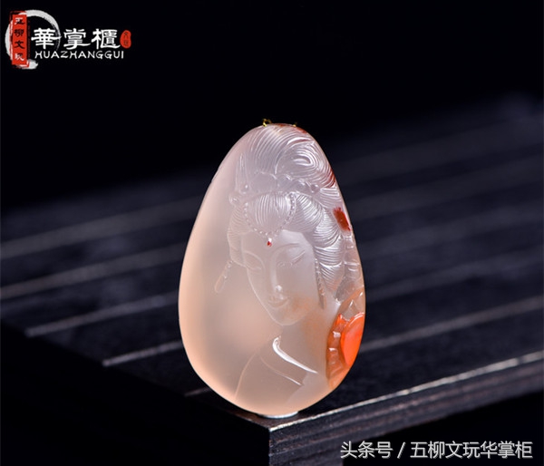 冰飘南红和南红一样吗,冰飘南红有满色的吗