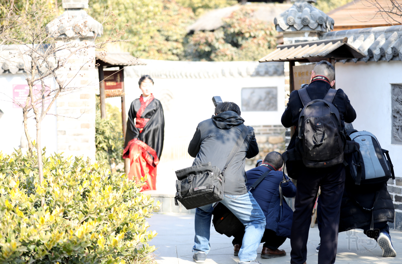 流淌了千年的汤泉,为了她原版香水