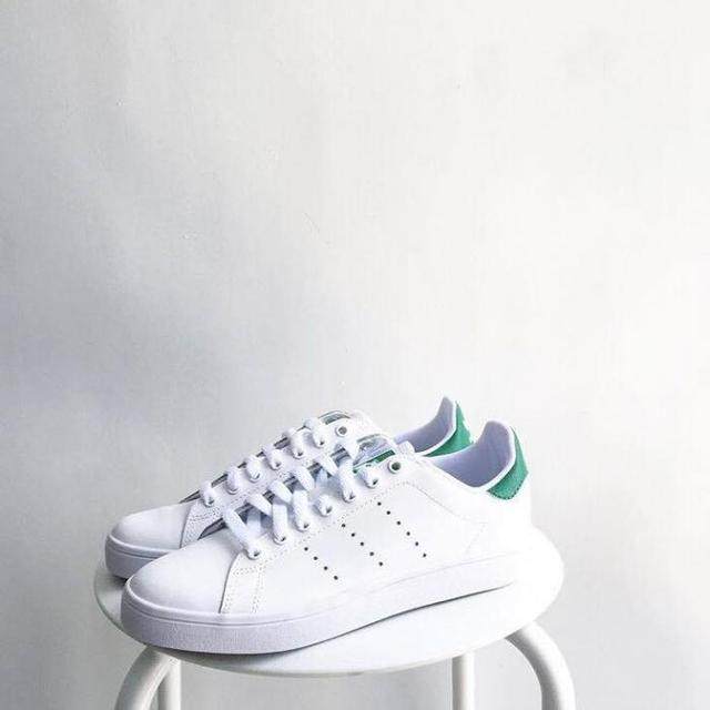 「10款百搭球鞋」,简约而不简单!亲民的价格,还不快收藏!