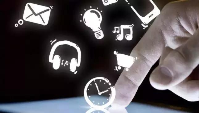 荔枝微课与千聊直播间哪个好用,荔枝微课互动课堂