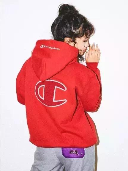 时髦好穿的卫衣合集30款随便挑,多试试这几款时髦卫衣