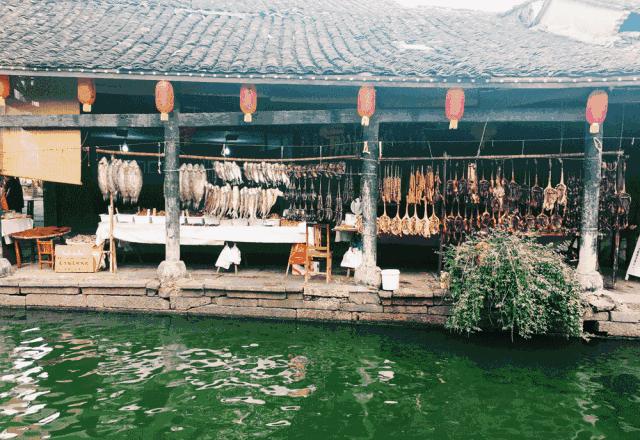 过年去有年味的古镇,2022年适合春节去旅游的年味古镇