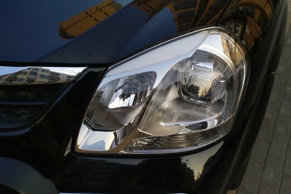 2013款途胜2.0l手动两驱时尚型,现代途胜2.0自吸二手车10年多少钱