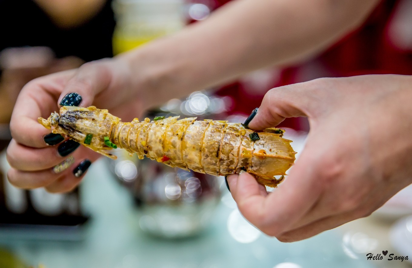 吃货们的福利，春节来三亚，墙裂推荐的特色美食全攻略