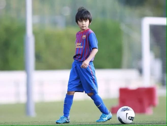 梅西10年势在必得,10岁梅西