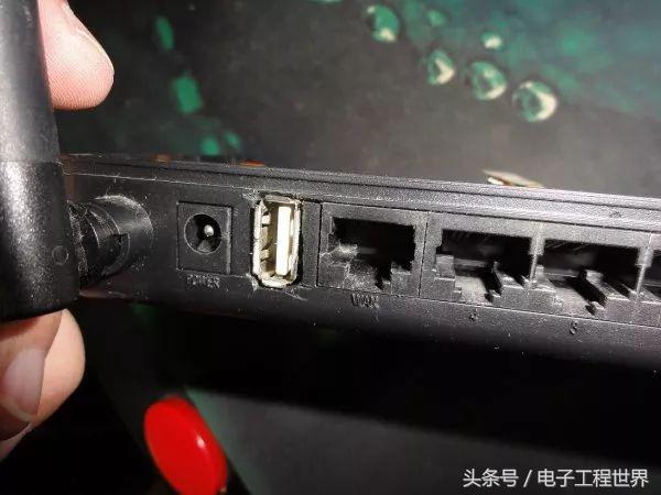 路由器刷ddwrt教程,爆改500m速率随身wifi