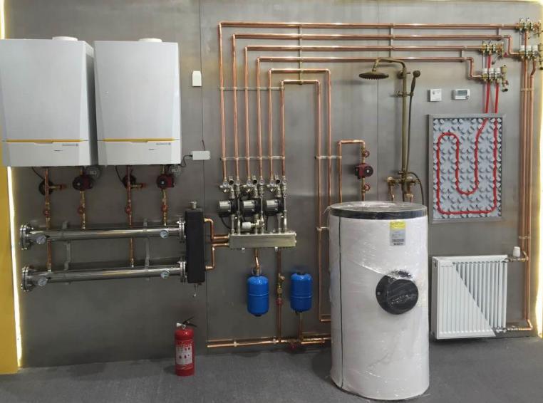 家中装地暖是电暖好还是水暖好,家庭装电地暖还是燃气地暖好