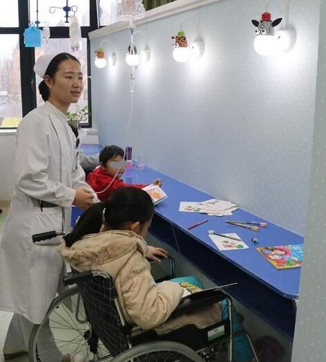 全国各地在取消门诊输液，为啥“儿科除外”？