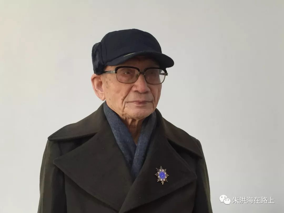 “发财中国年”，辽宁20位百岁抗战老兵向全国关爱老兵志愿者拜年