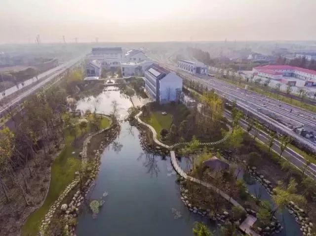 上海17号线东方绿舟,上海17号线附近游玩