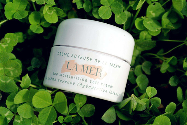 明星同款25-30岁整套护肤品推荐,明星推荐紧致抗皱的护肤品