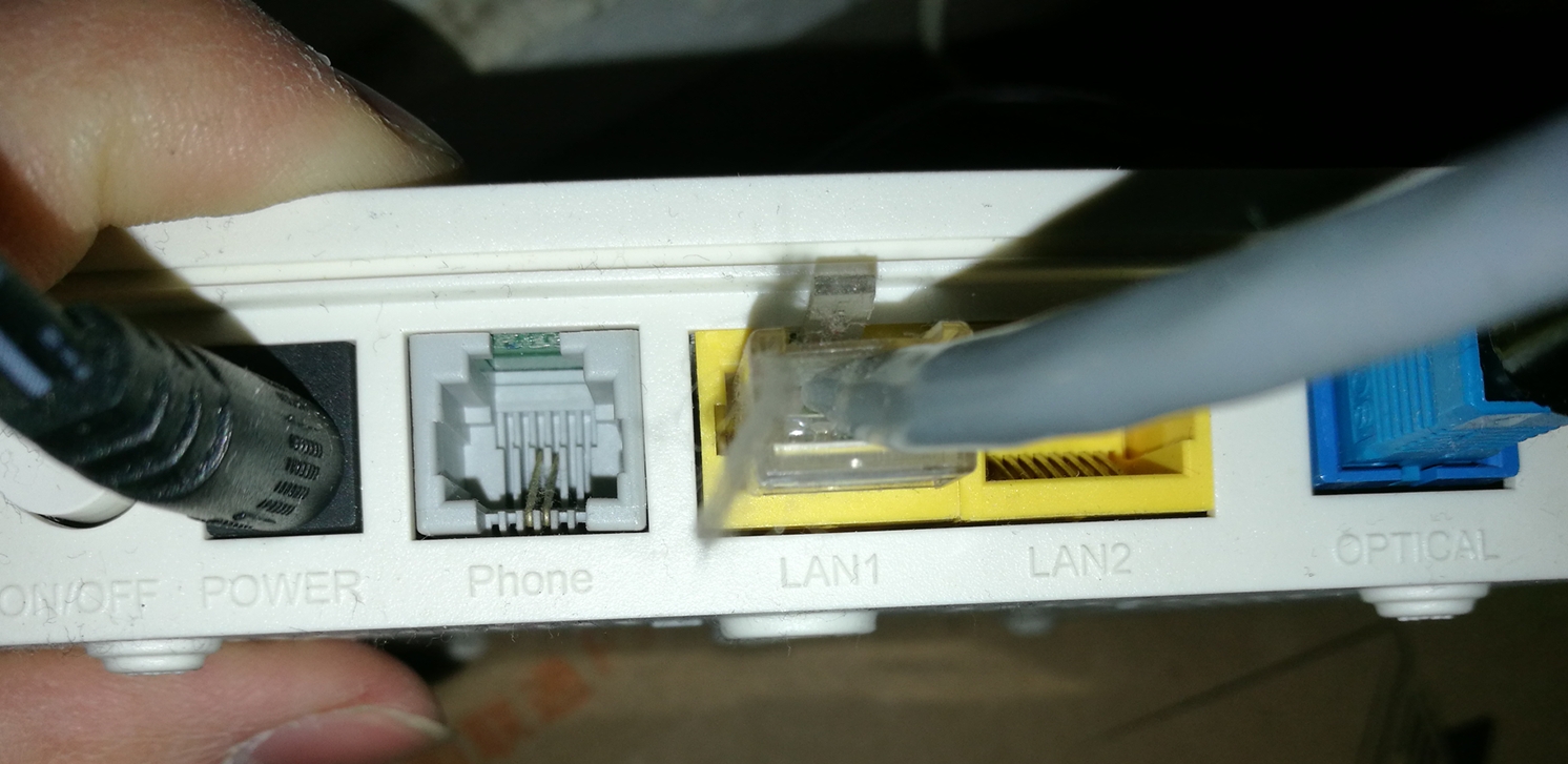 家里买了路由器不知道怎么用,路由器怎么设置不会断网