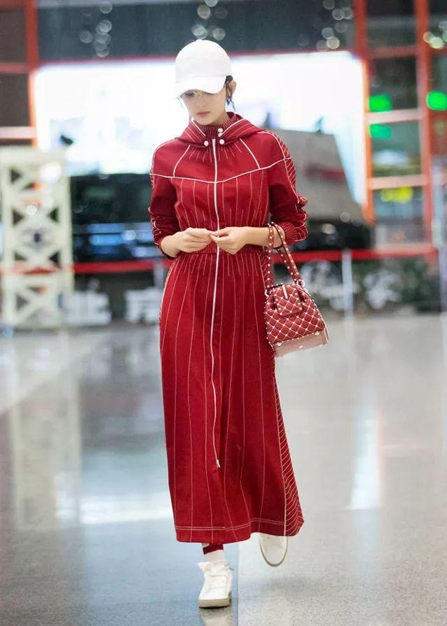 过年提升“战斗力”全靠衣装！跟杨幂学春节穿搭！