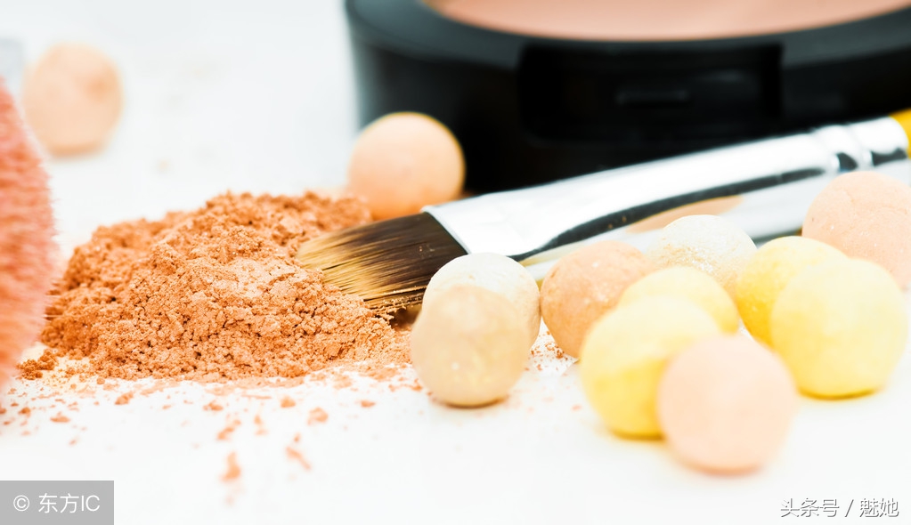 怎样定妆才能让妆容持久不卡粉 (没有定妆喷雾怎样妆容更持久)