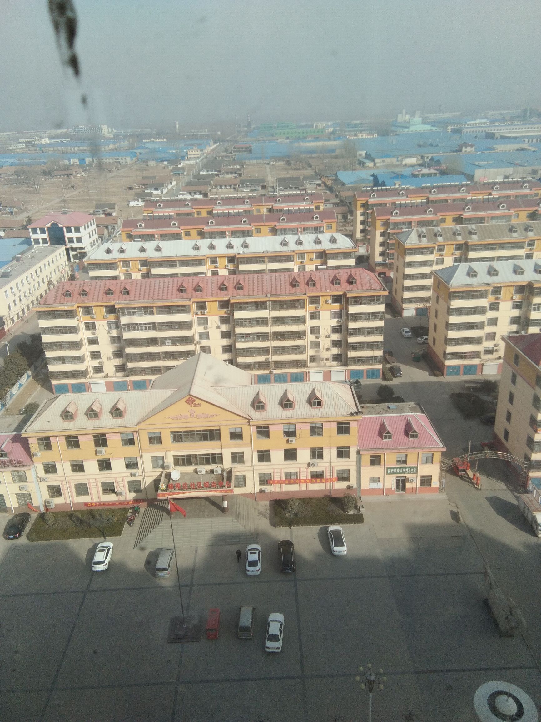 未来到底是自建房好还是高层好,农村是建房好还是买房好