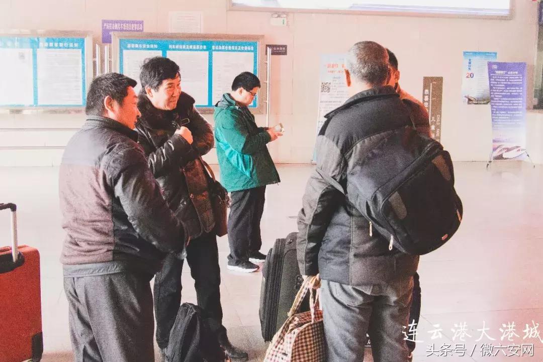 没挣到钱不敢回家过年原视频,没赚到钱不敢走亲访友