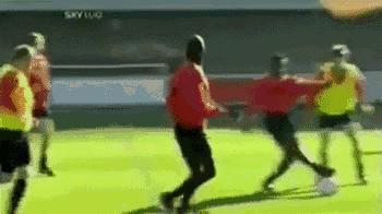 英超最惨球队进球,英超最差球员踢中超